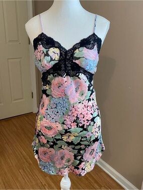 Gold label Satin Chemise Slip - Black with Pastel Floral